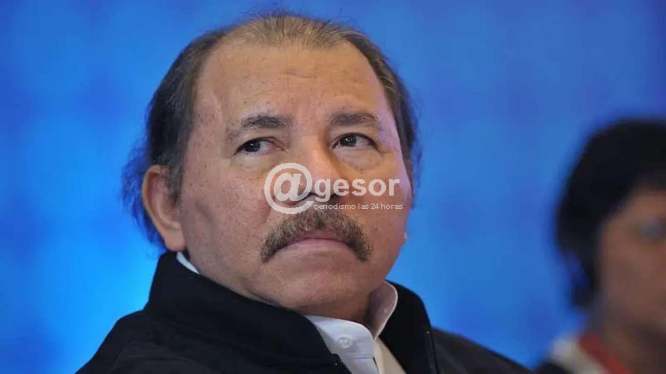“Aquí (en Nicaragua) no volverán a haber elecciones para que por allí intenten ellos (la oposición) atrapar el gobierno, atrapar el poder”.
Las palabras de Daniel Ortega durante la conmemoración del aniversario número 47 de la Revolución Sandinista son tan claras en la honestidad que representan, que no dejan lugar a dudas de que hablamos de un dictador